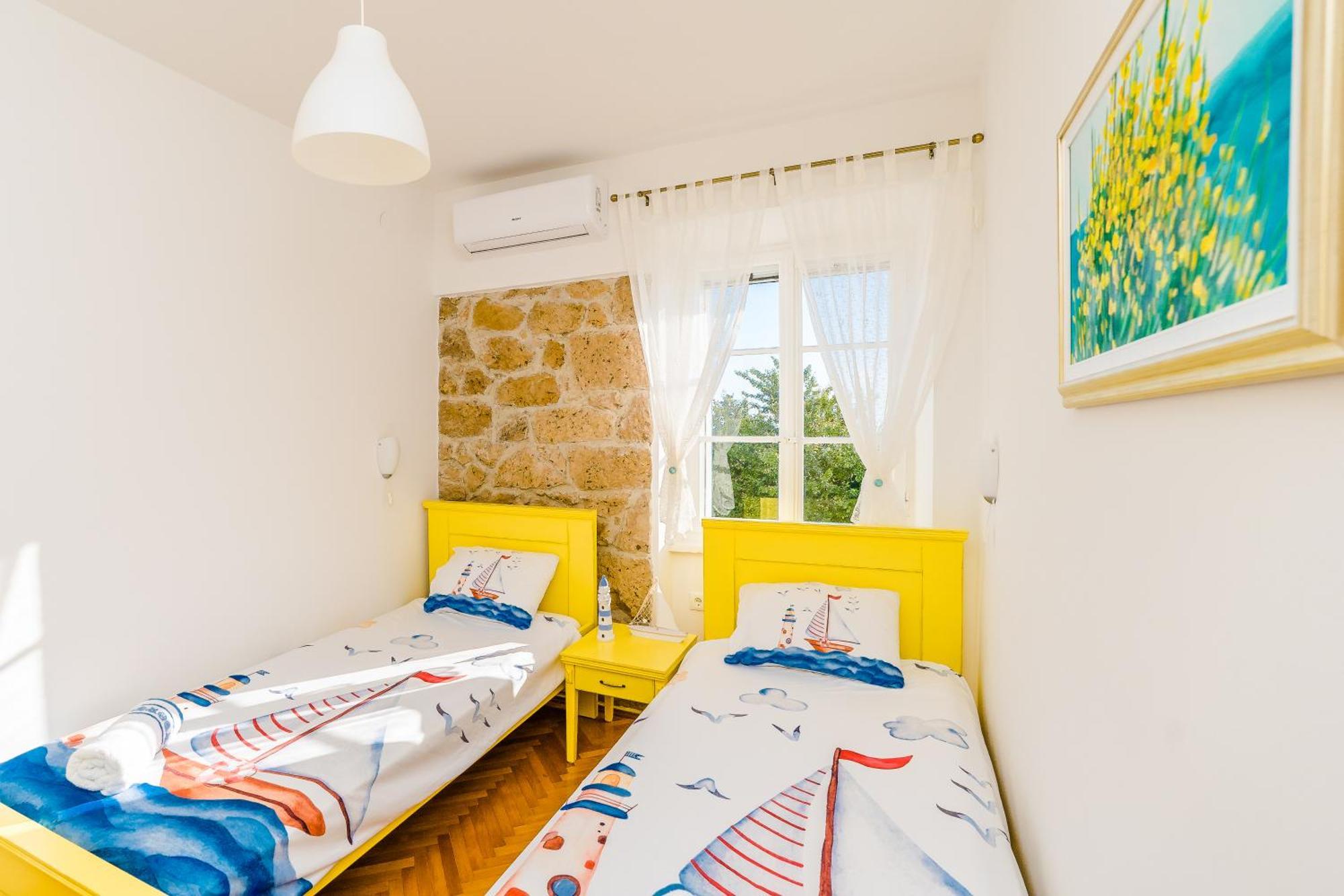 House For Rent "Figurica" Lun Villa Lun  Buitenkant foto