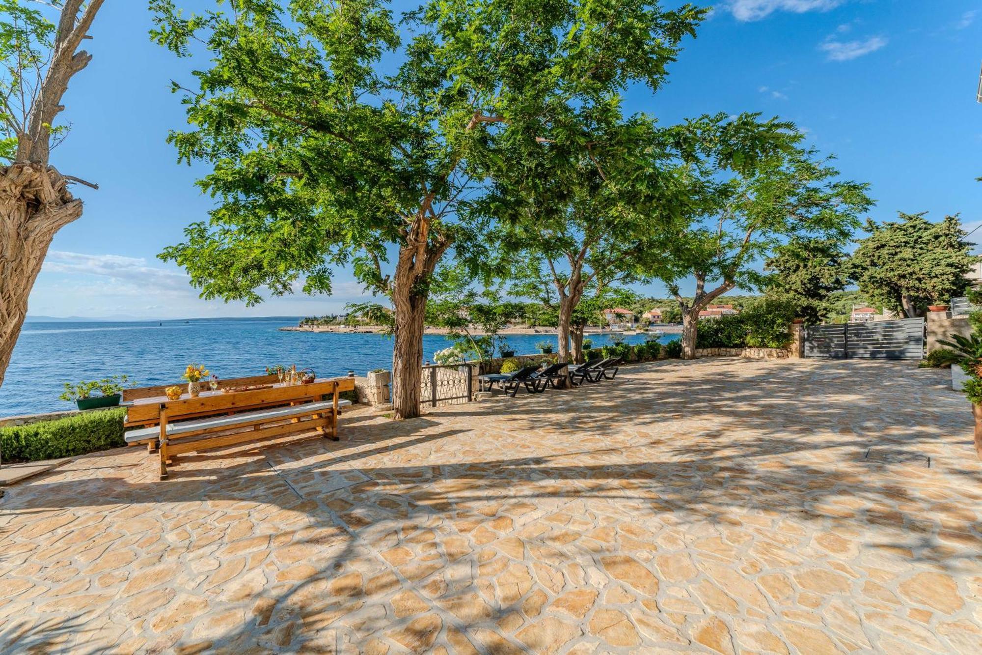 House For Rent "Figurica" Lun Villa Lun  Buitenkant foto